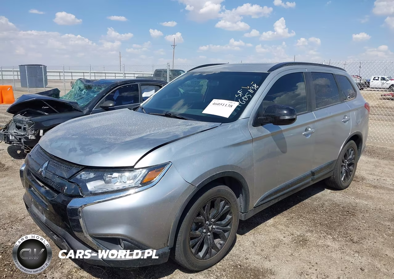 2018 Mitsubishi Outlander Le VIN:JA4AD3A37JZ060156 - 2