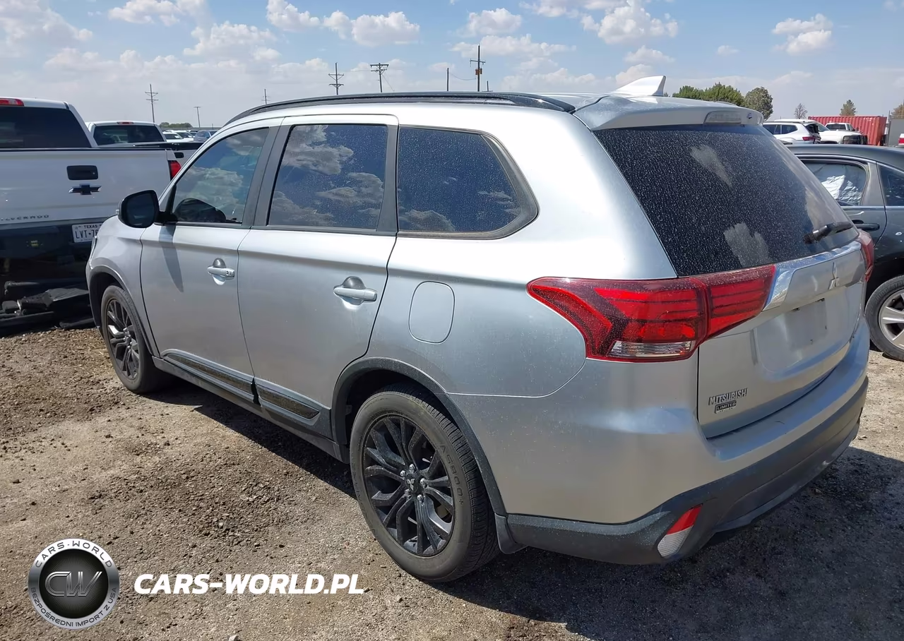 2018 Mitsubishi Outlander Le VIN:JA4AD3A37JZ060156 - 3