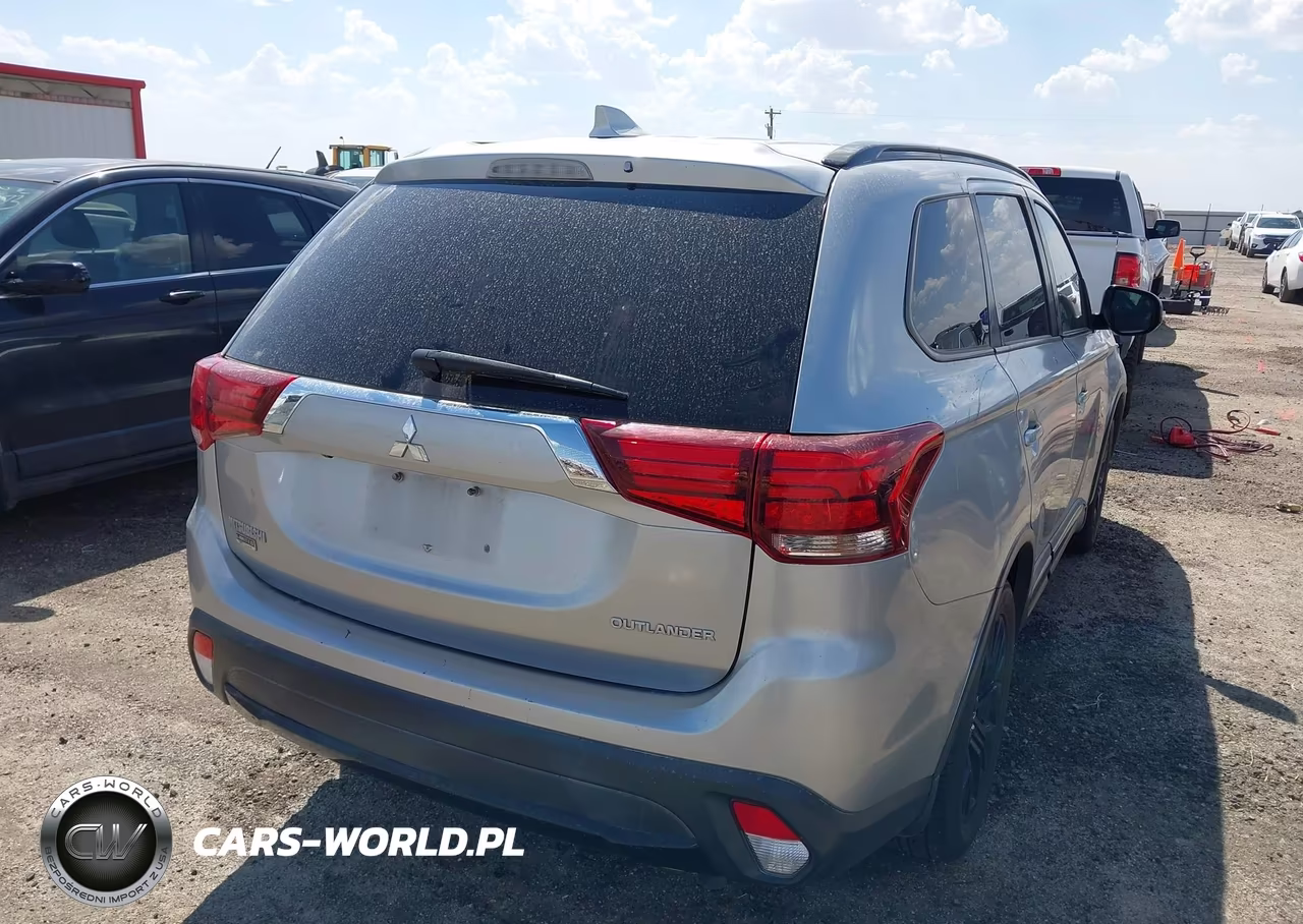 2018 Mitsubishi Outlander Le VIN:JA4AD3A37JZ060156 - 4
