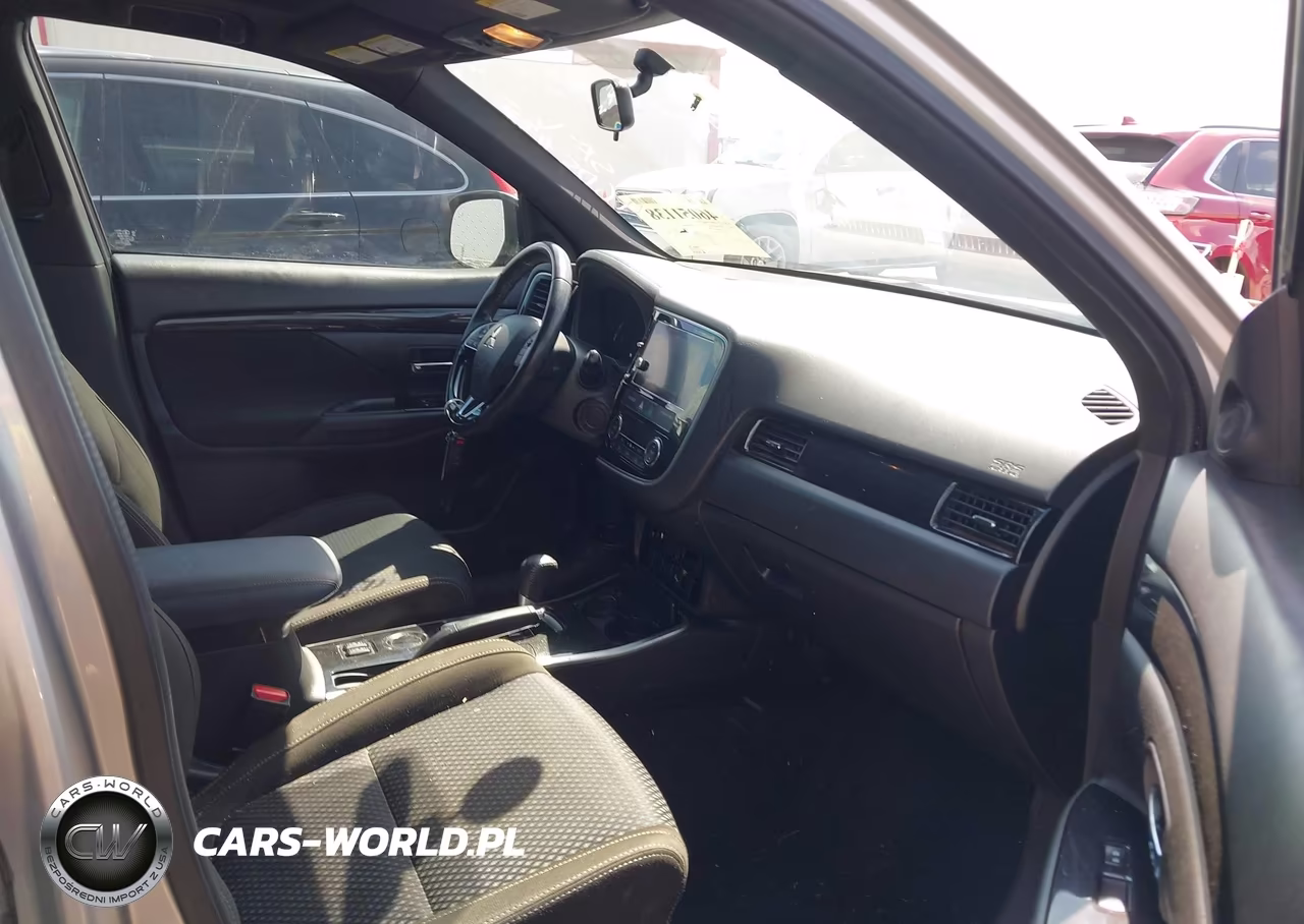 2018 Mitsubishi Outlander Le VIN:JA4AD3A37JZ060156 - 5