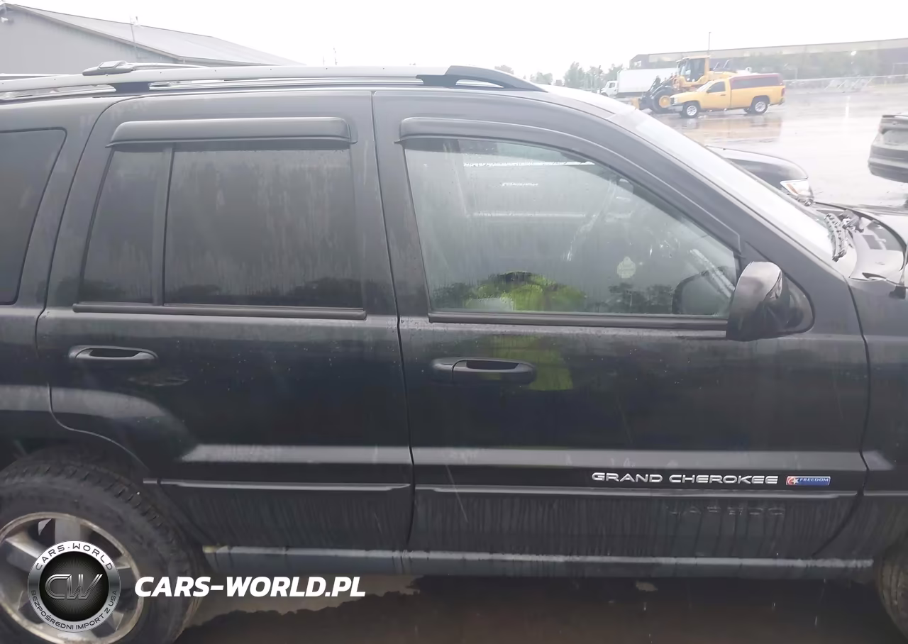 2004 Jeep Grand Cherokee Laredo VIN:1J4GW48S94C151511 - 13
