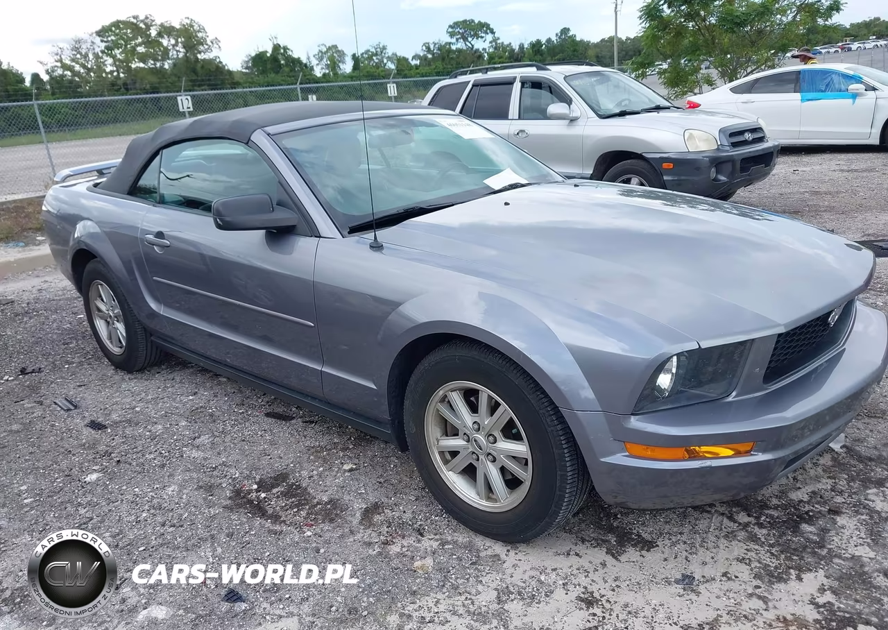 2006 Ford Mustang V6