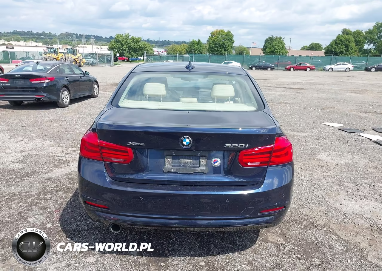 2016 BMW 320I xDrive VIN:WBA8E5G54GNT93613 - 16