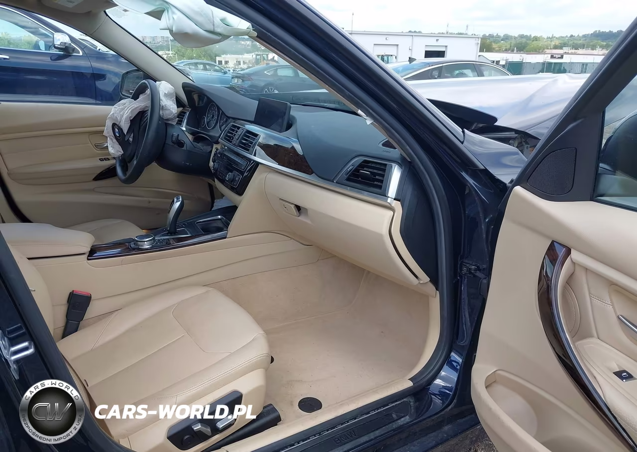 2016 BMW 320I xDrive VIN:WBA8E5G54GNT93613 - 5