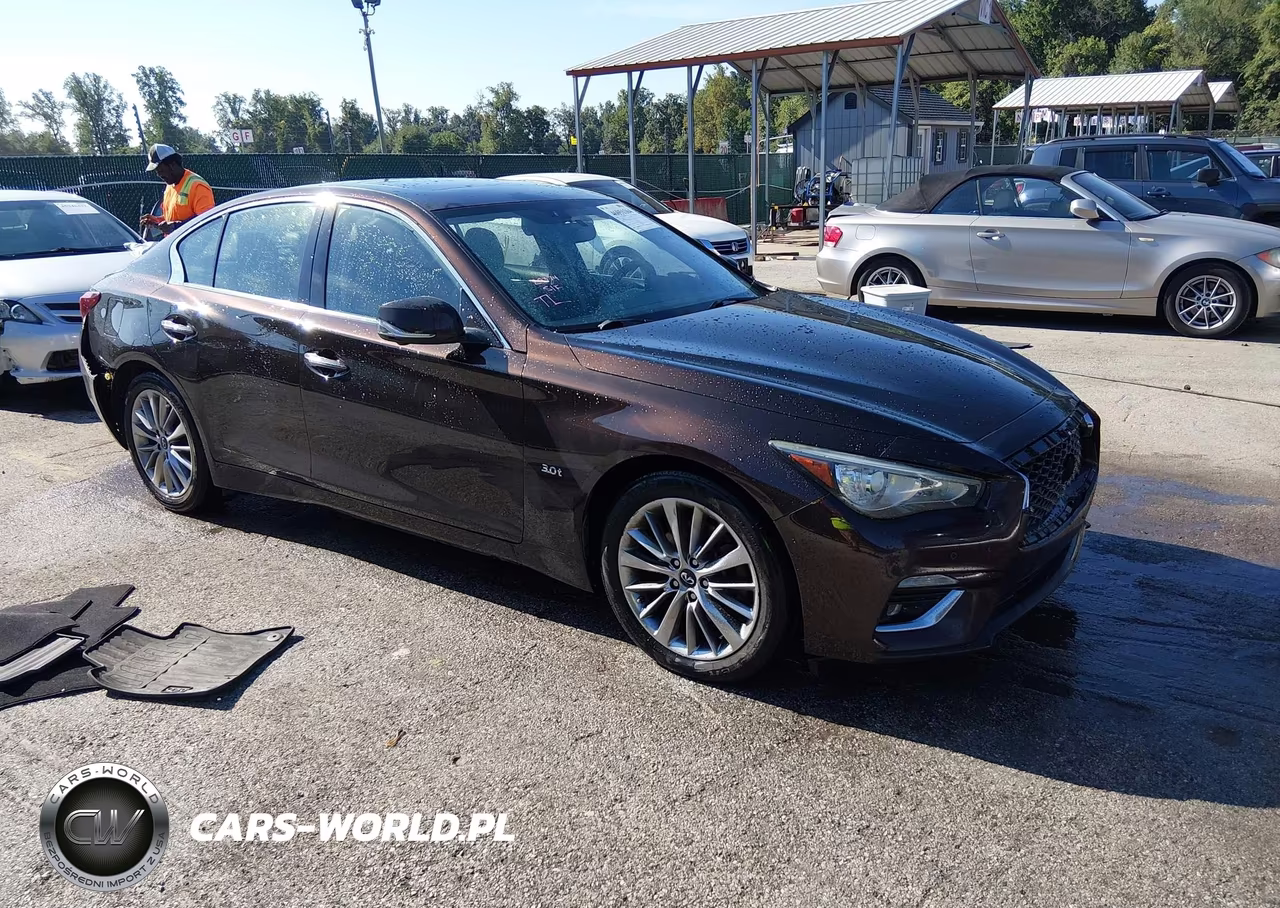 2018 Infiniti Q50 3.0T Luxe – zdjęcie 1 z 16