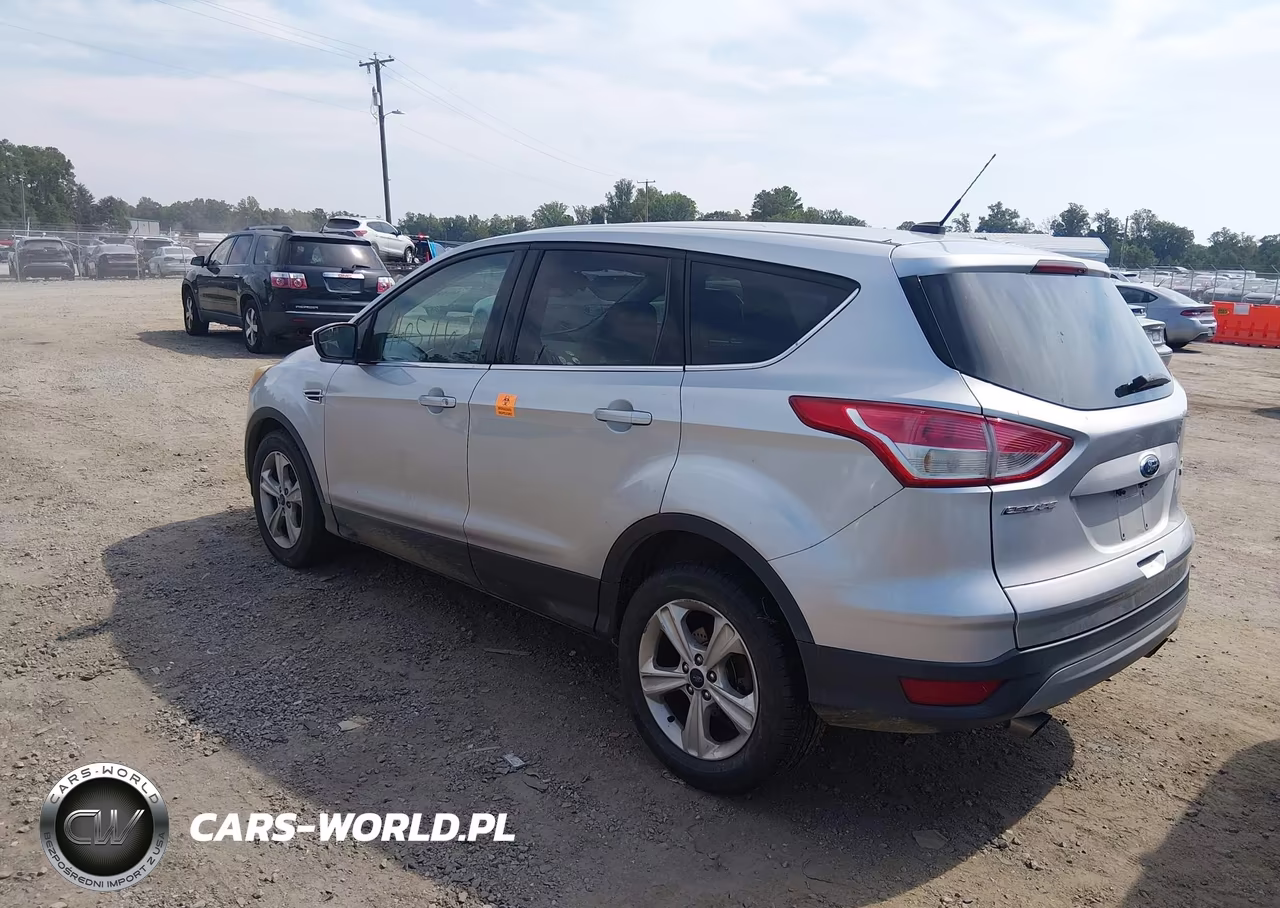 2015 Ford Escape Se VIN:1FMCU0GX3FUC32884 - 3