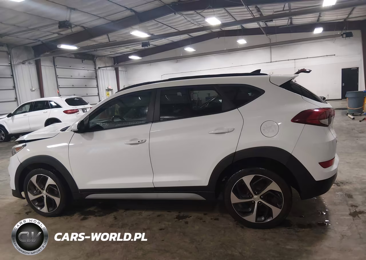 2018 Hyundai Tucson Value VIN:KM8J33A2XJU777661 - 14