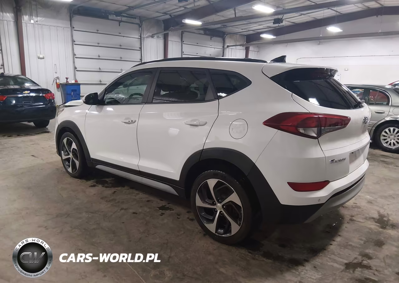 2018 Hyundai Tucson Value VIN:KM8J33A2XJU777661 - 3