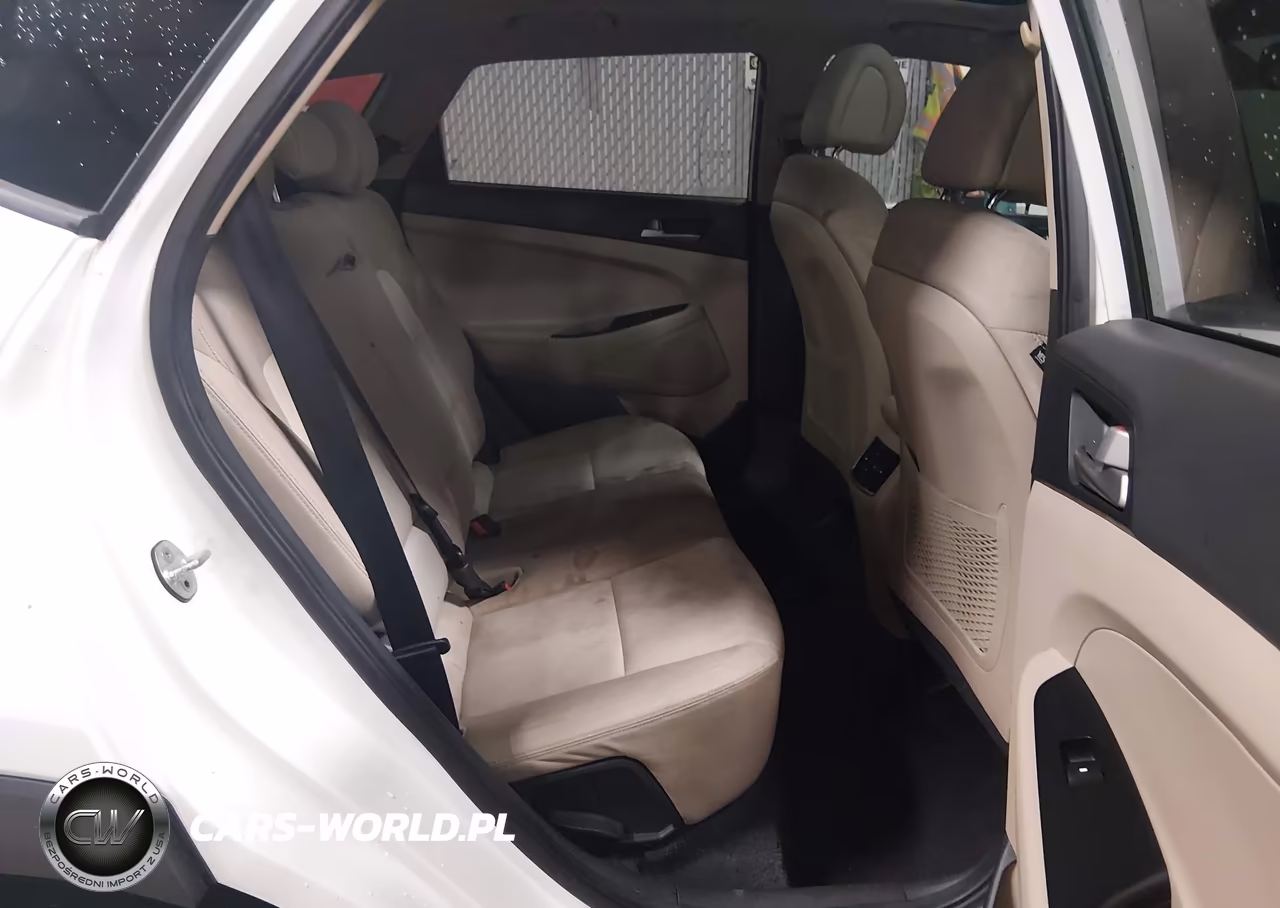 2018 Hyundai Tucson Value VIN:KM8J33A2XJU777661 - 8