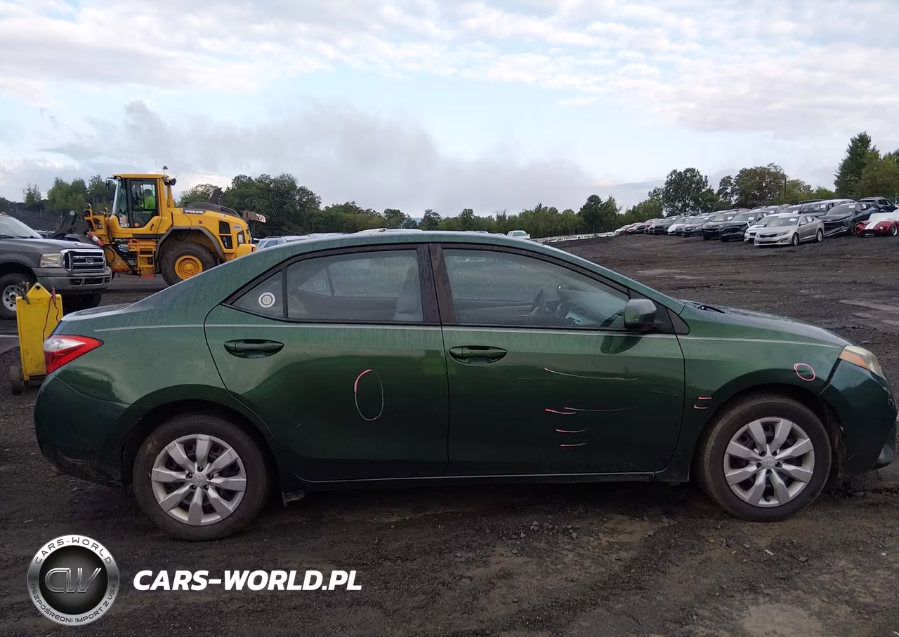 2015 Toyota Corolla Le VIN:2T1BURHE3FC239560 - 13