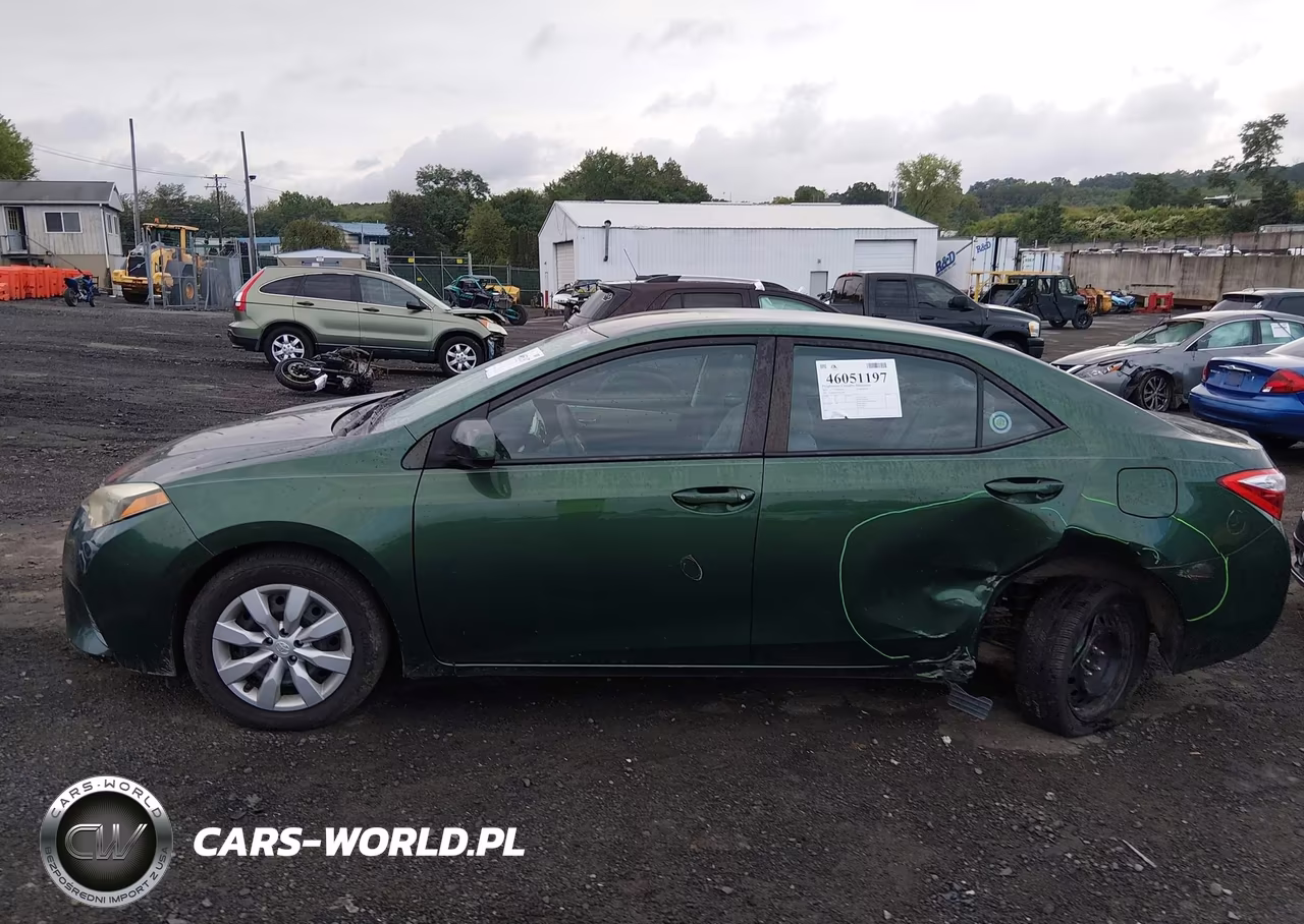 2015 Toyota Corolla Le VIN:2T1BURHE3FC239560 - 14