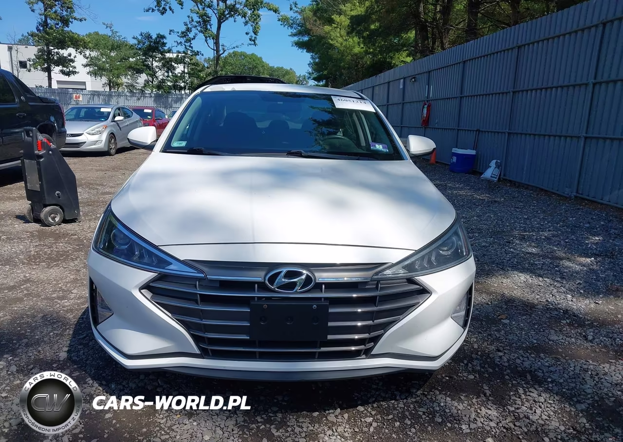 2019 Hyundai Elantra Se VIN:5NPD74LF1KH443588 - 12