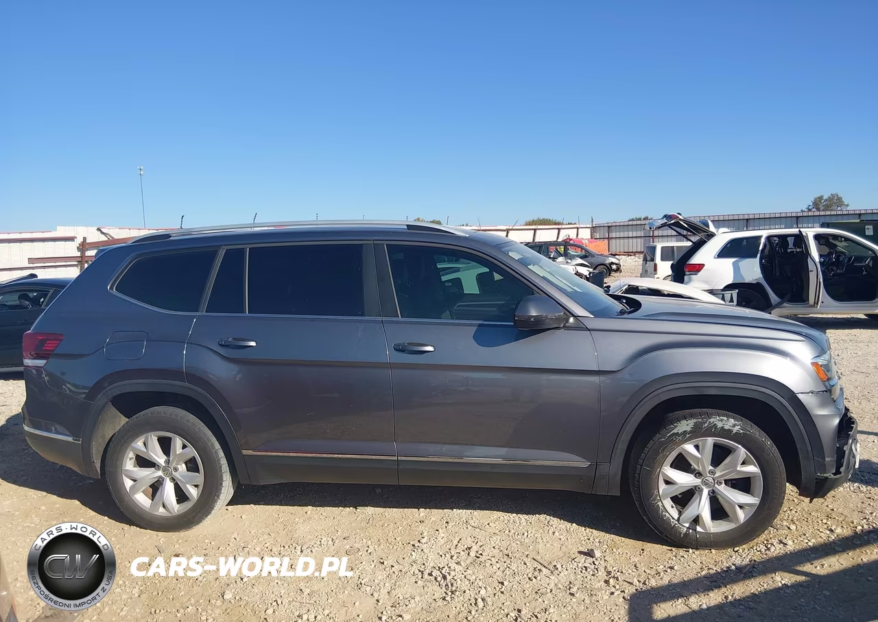 2018 Volkswagen Atlas 3.6L V6 Sel VIN:1V2ER2CA2JC519805 - 13