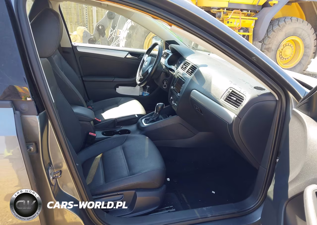 2012 Volkswagen Jetta 2.0L Tdi VIN:3VWLL7AJ9CM022260 - 5