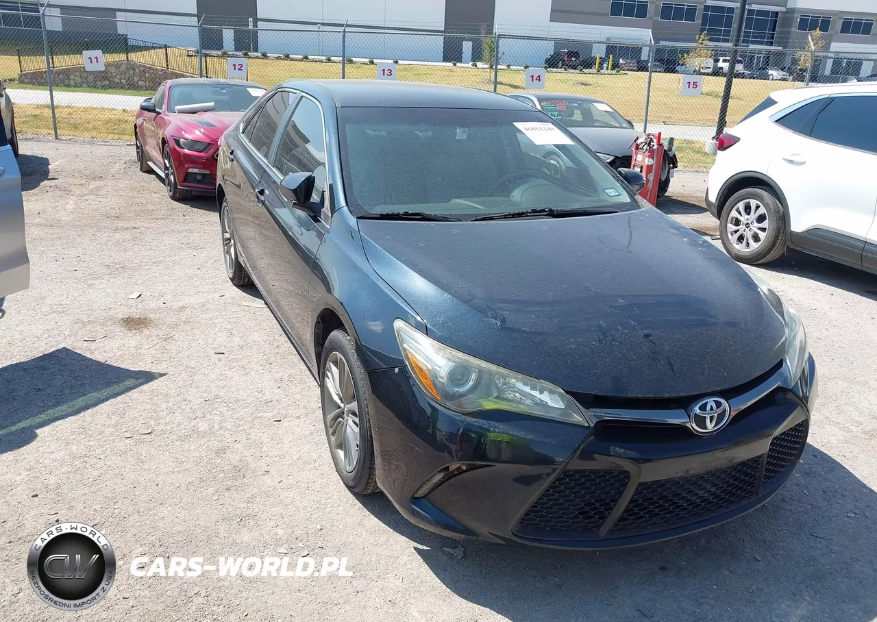 2016 Toyota Camry Se