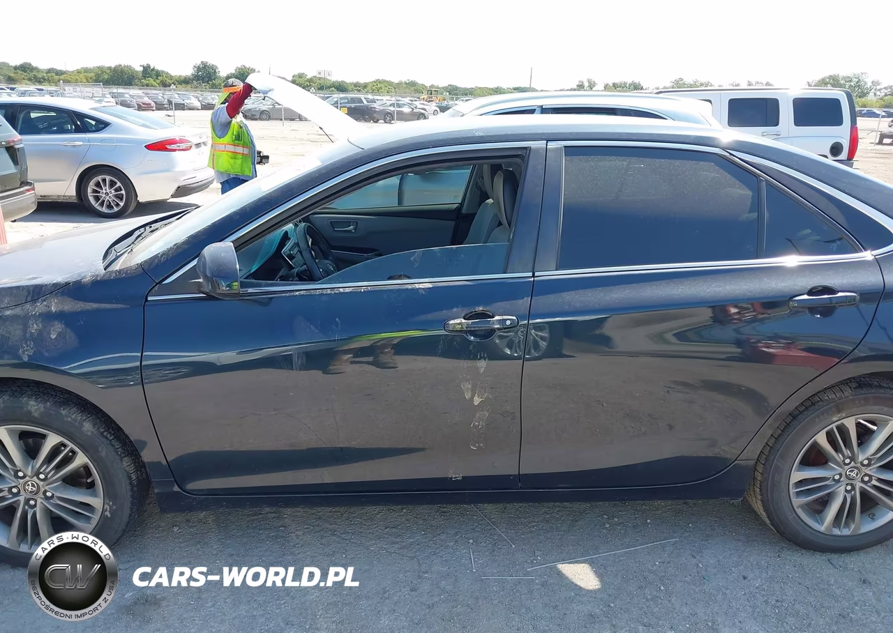 2016 Toyota Camry Se VIN:4T1BF1FK7GU196992 - 14
