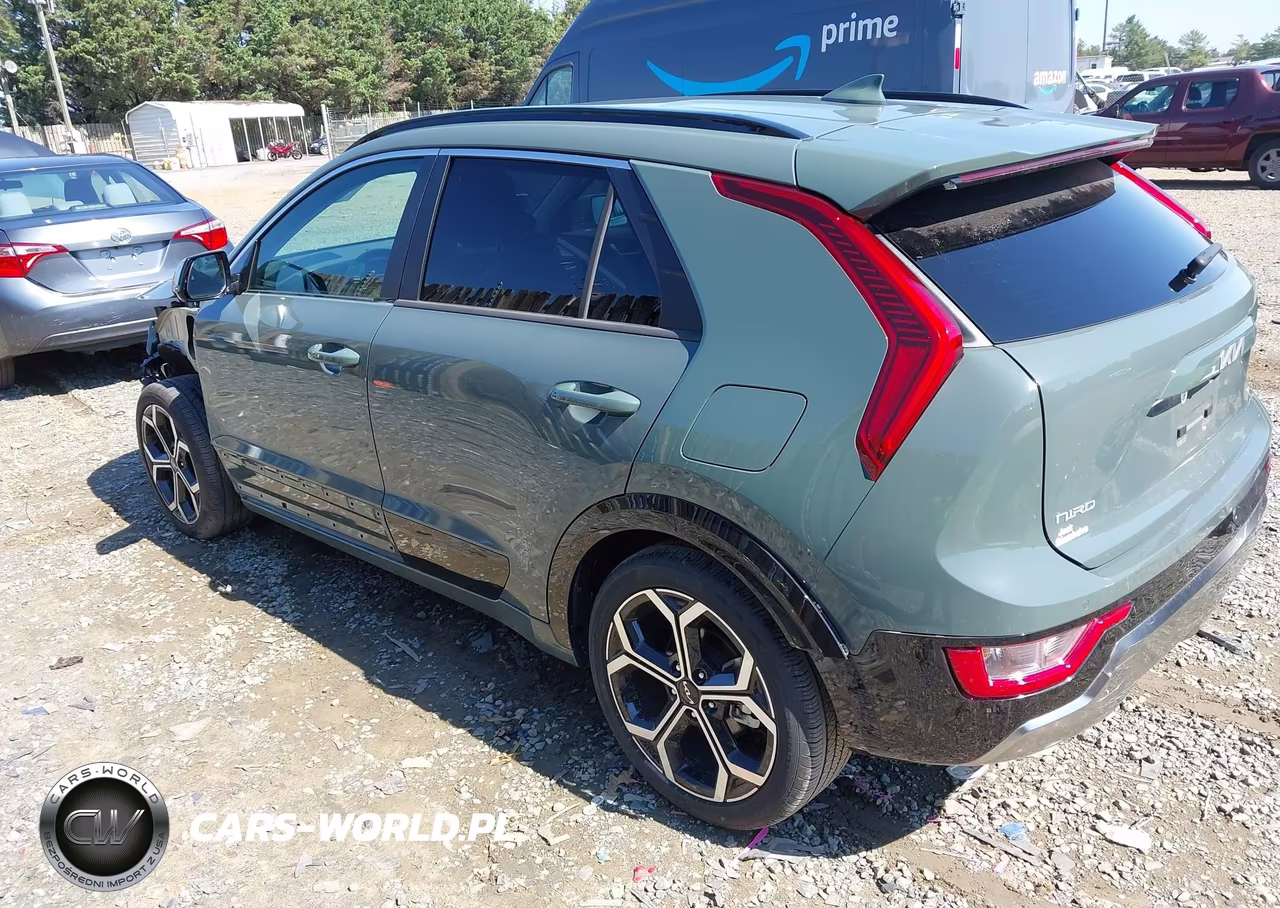 2025 Kia Niro Ex Touring VIN:KNDCR3LE9S5214728 - 3