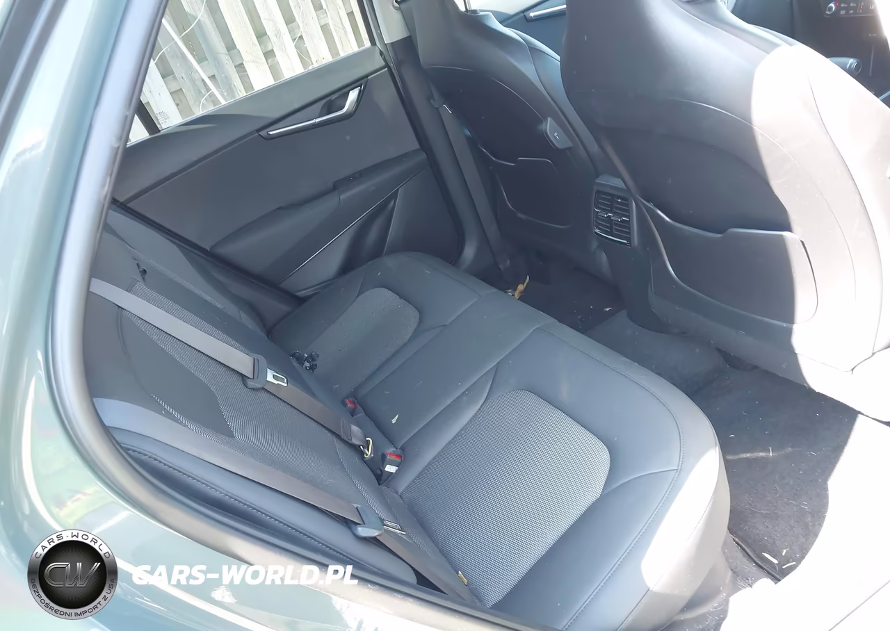 2025 Kia Niro Ex Touring VIN:KNDCR3LE9S5214728 - 8