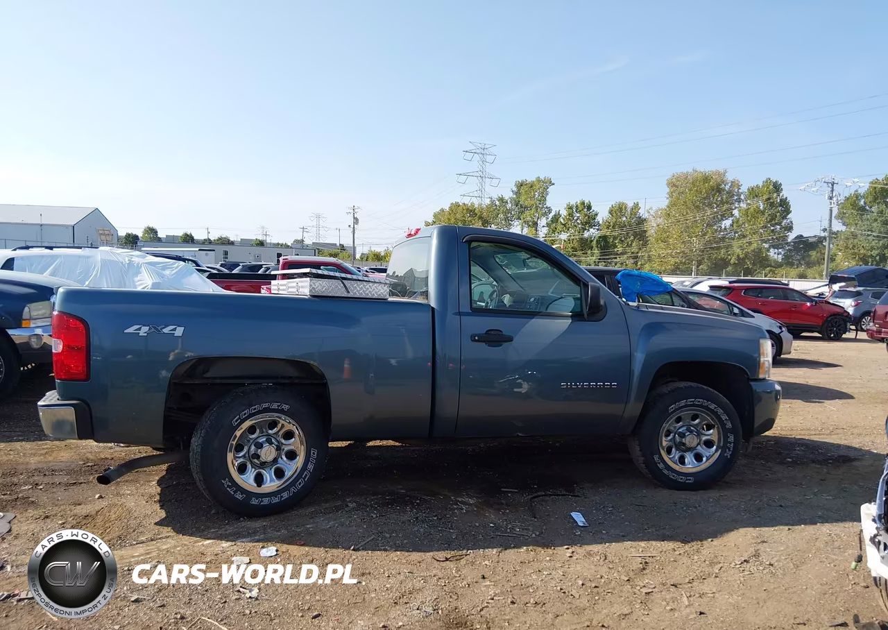 2011 Chevrolet Silverado 1500 Work Truck VIN:1GCNKPEX0BZ440684 - 13