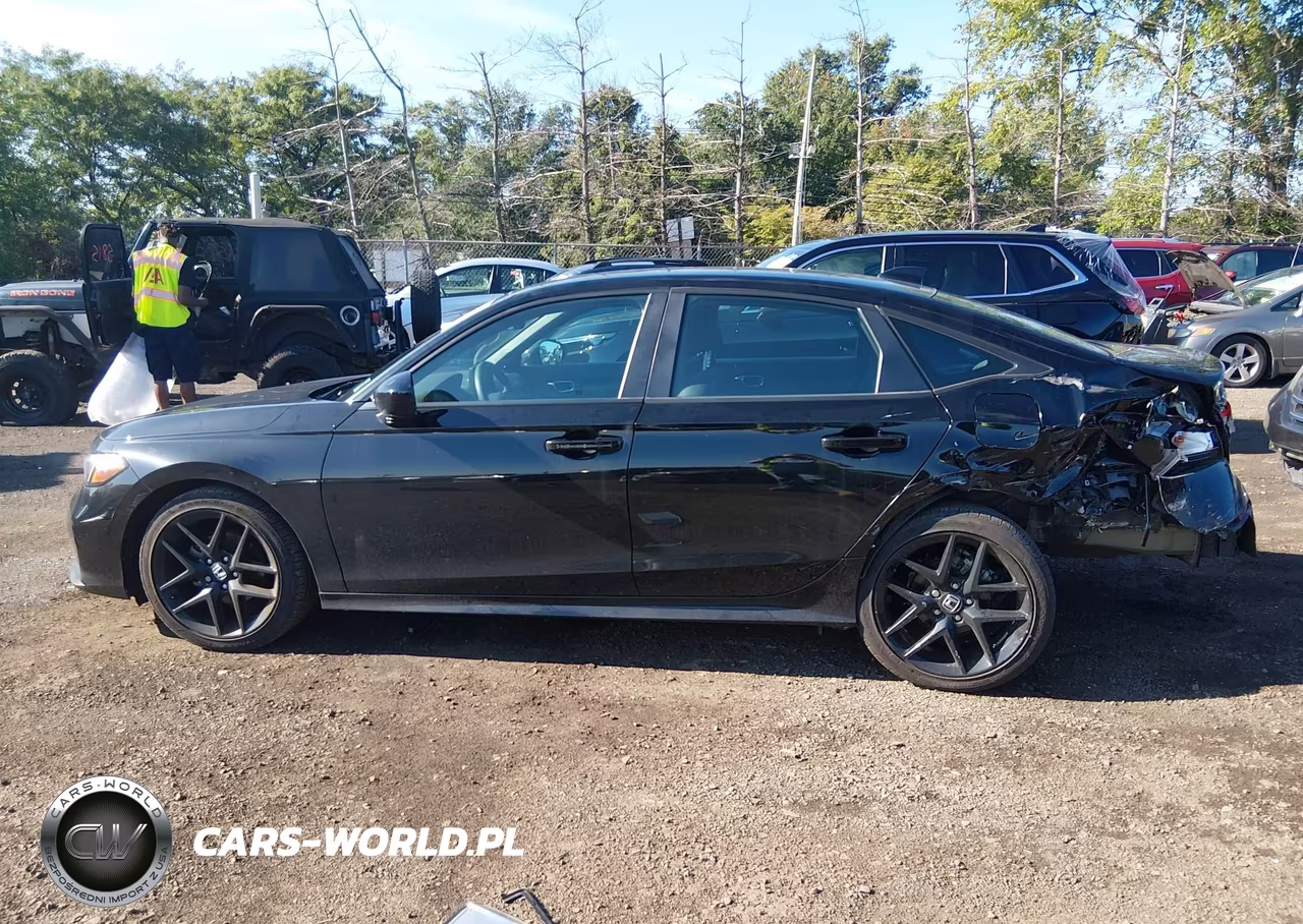 2025 Honda Civic Sport VIN:2HGFE2F57SH500697 - 14