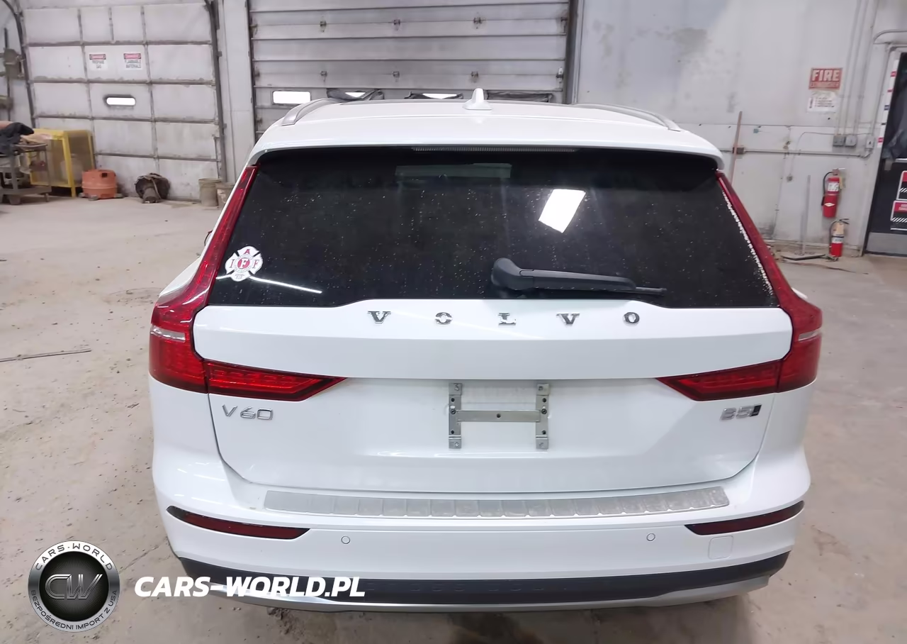 2023 Volvo V60 Cross Country B5 Ultimate VIN:YV4L12WC5P2105765 - 16