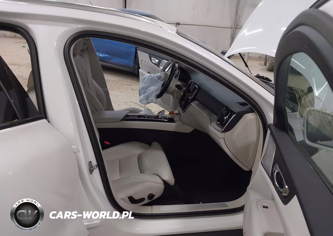 2023 Volvo V60 Cross Country B5 Ultimate VIN:YV4L12WC5P2105765 - 5