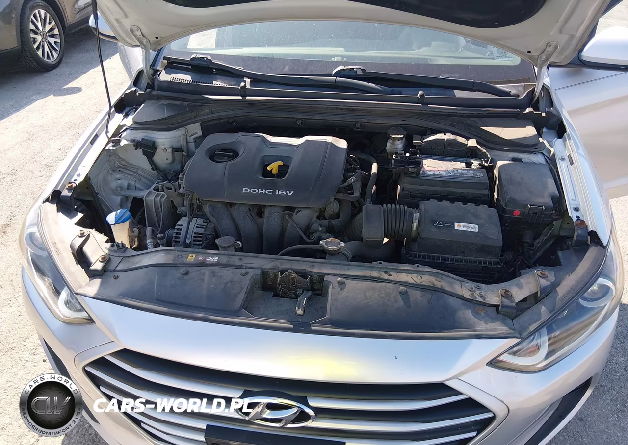 2018 Hyundai Elantra Value Edition VIN:5NPD84LF2JH285385 - 10