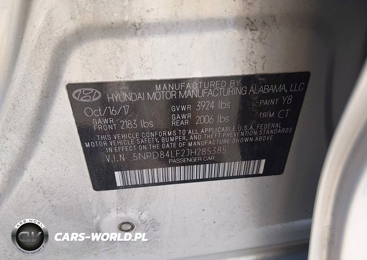 2018 Hyundai Elantra Value Edition VIN:5NPD84LF2JH285385 - 9