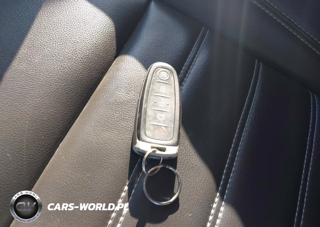 2019 Ford Escape Sel VIN:1FMCU9HD1KUB44824 - 11
