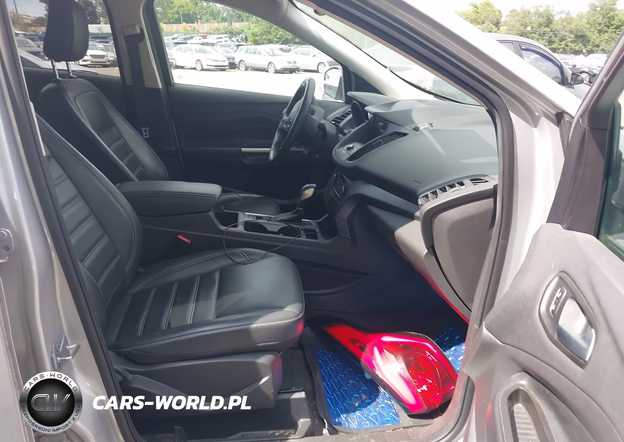 2019 Ford Escape Sel VIN:1FMCU9HD1KUB44824 - 5