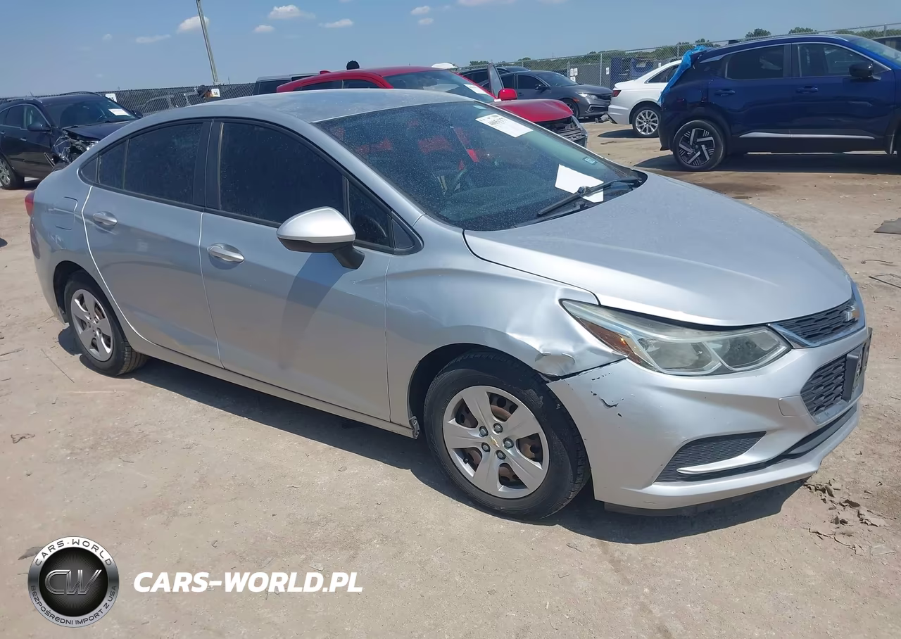2018 Chevrolet Cruze Ls Auto – zdjęcie 1 z 16
