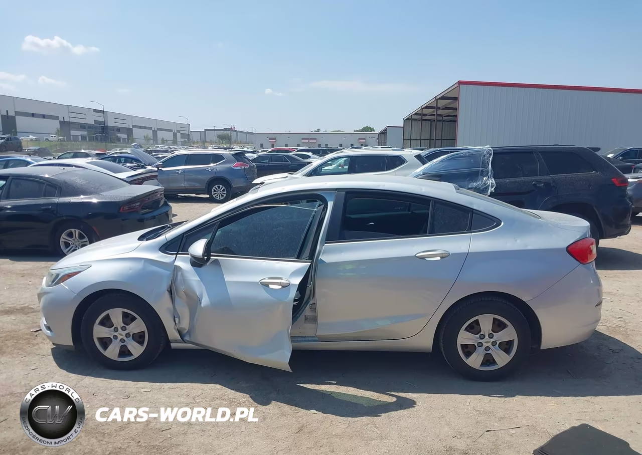 2018 Chevrolet Cruze Ls Auto VIN:1G1BC5SM4J7226248 - 14