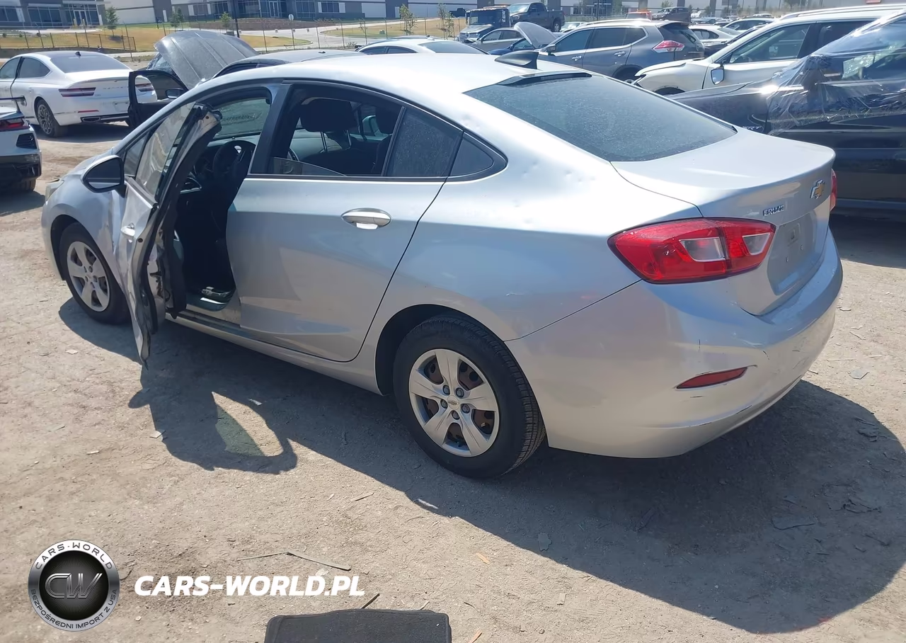2018 Chevrolet Cruze Ls Auto VIN:1G1BC5SM4J7226248 - 3