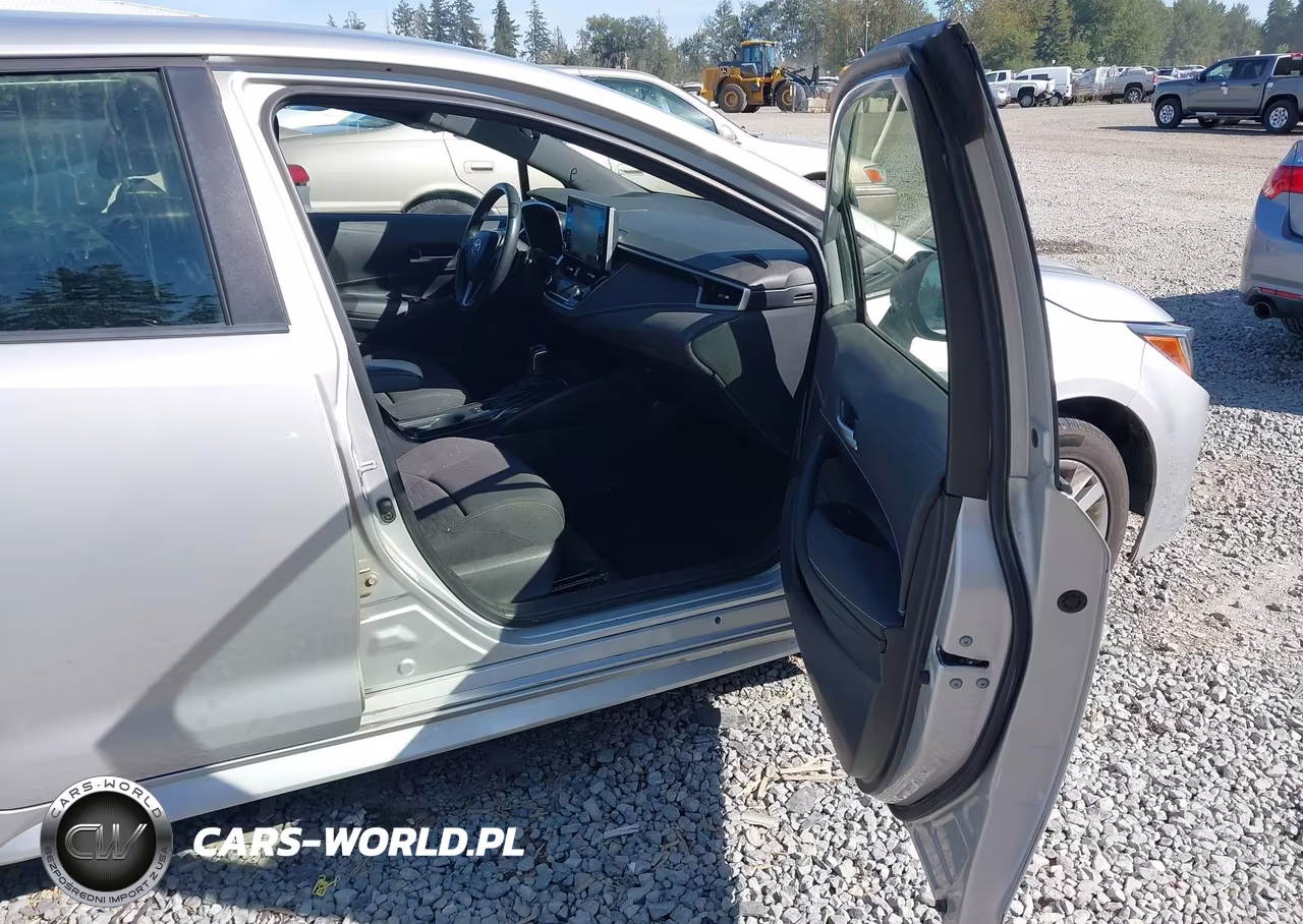 2020 Toyota Corolla Se VIN:JTND4RBE4L3091100 - 5