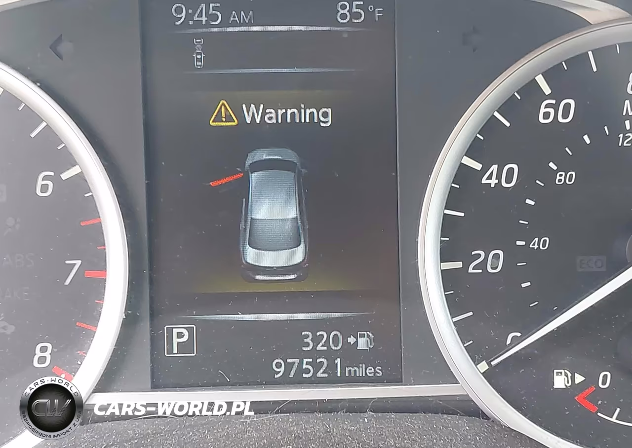 2018 Nissan Sentra S VIN:3N1AB7AP7JY319408 - 16