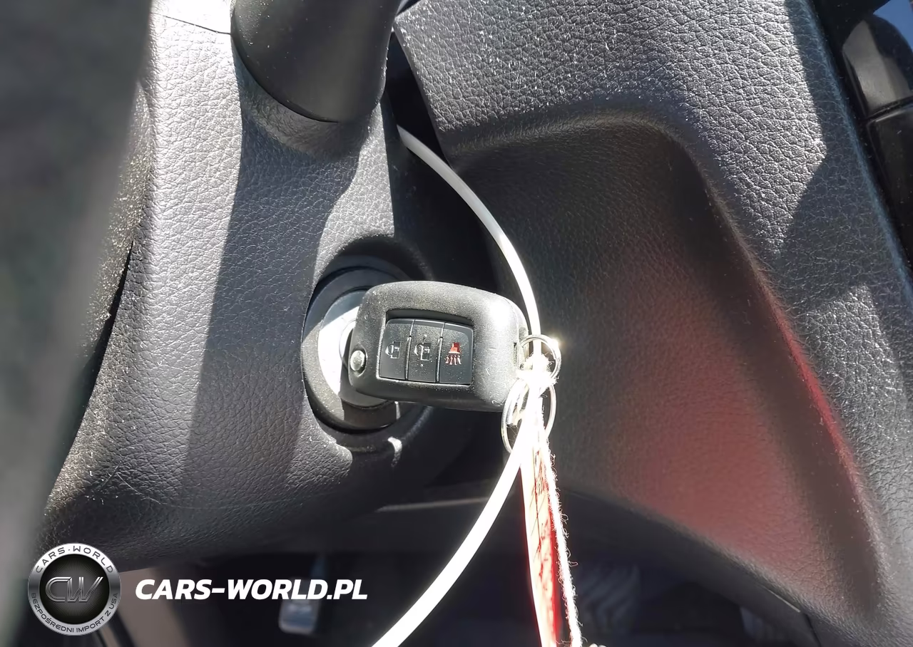 2018 Nissan Rogue S VIN:KNMAT2MV3JP527424 - 11
