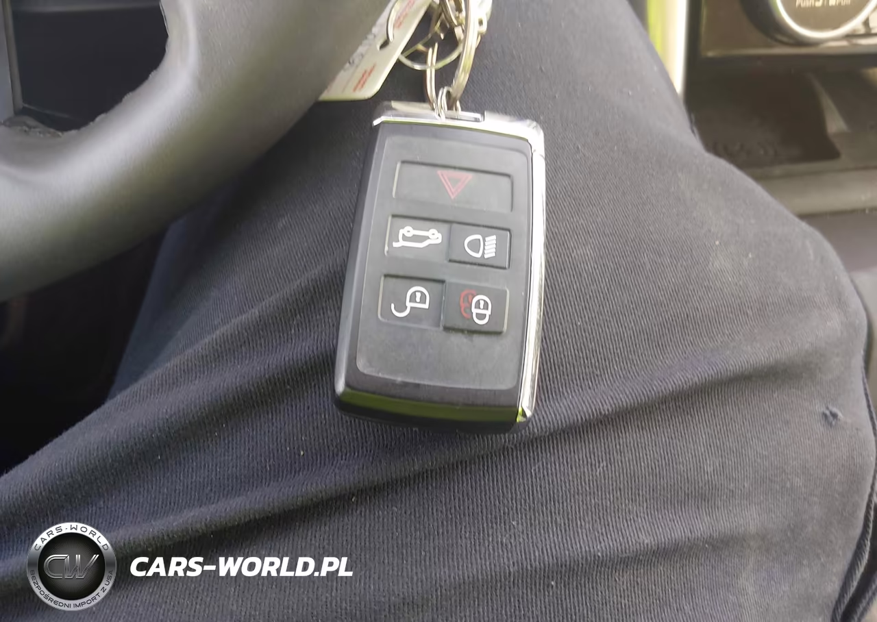 2024 Land Rover Discovery P300 S VIN:SALRJ2EX7R2498827 - 11