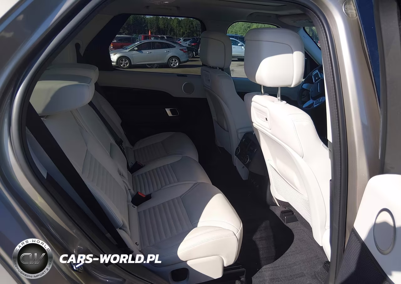 2024 Land Rover Discovery P300 S VIN:SALRJ2EX7R2498827 - 8
