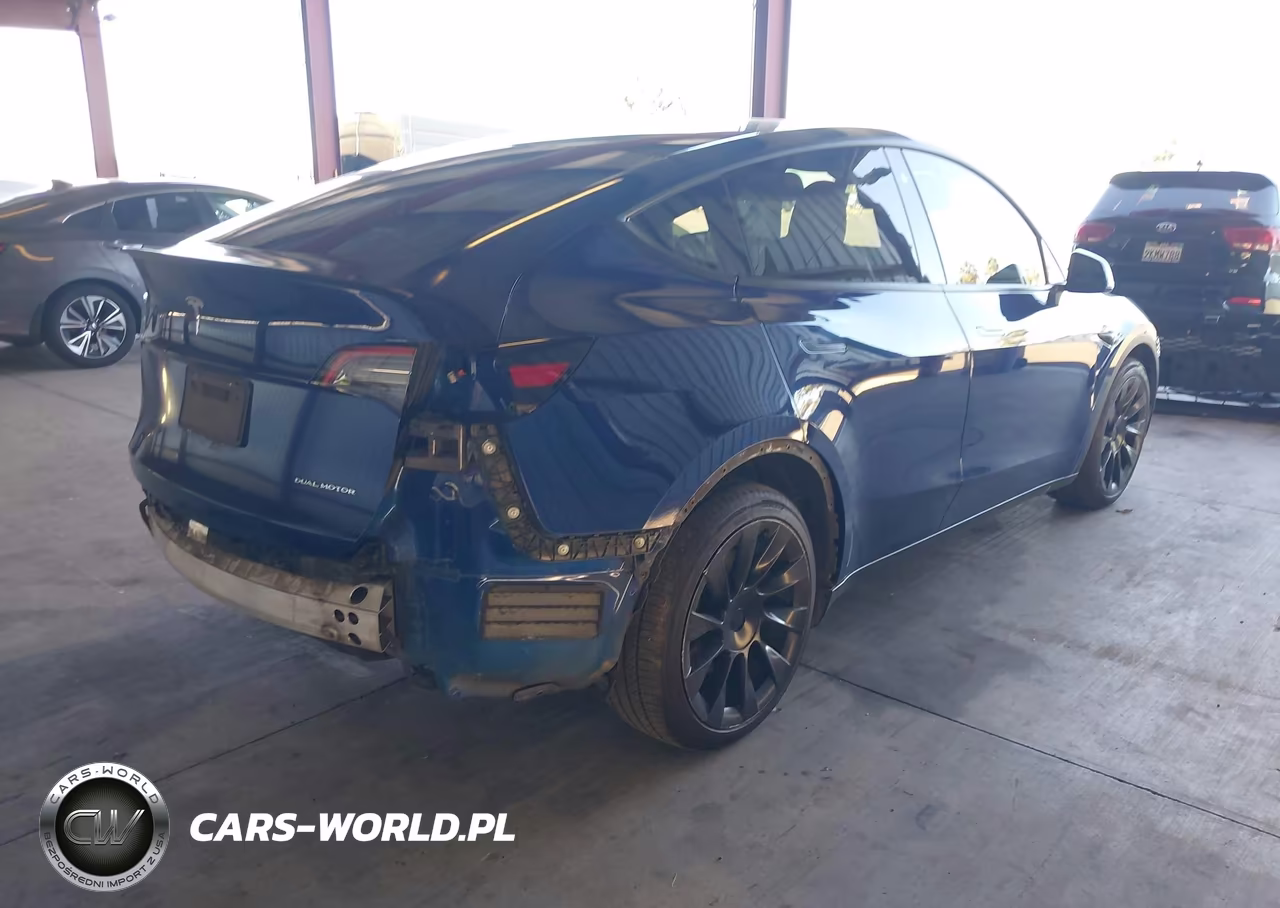 2021 Tesla Model Y Long Range Dual Motor All-Wheel Drive VIN:5YJYGDEE0MF098237 - 4