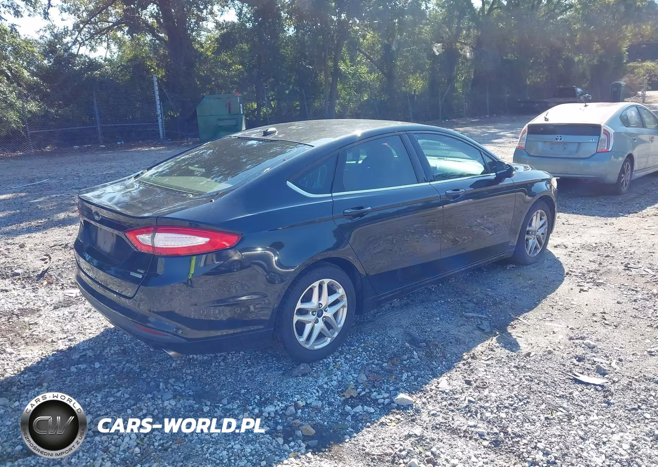 2013 Ford Fusion Se VIN:3FA6P0HR2DR284915 - 4