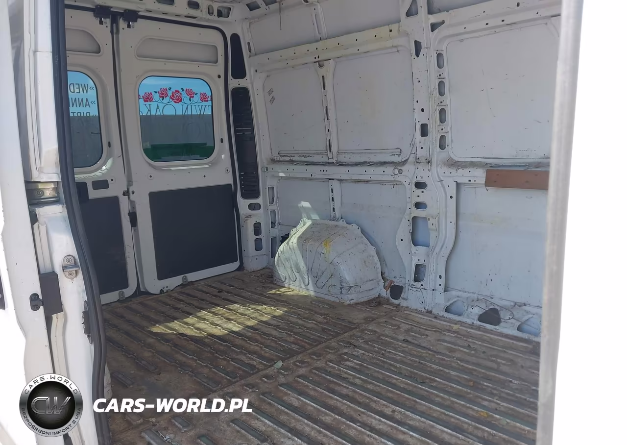 2019 Ram Promaster 1500 High Roof 136 Wb VIN:3C6TRVBG6KE502765 - 8