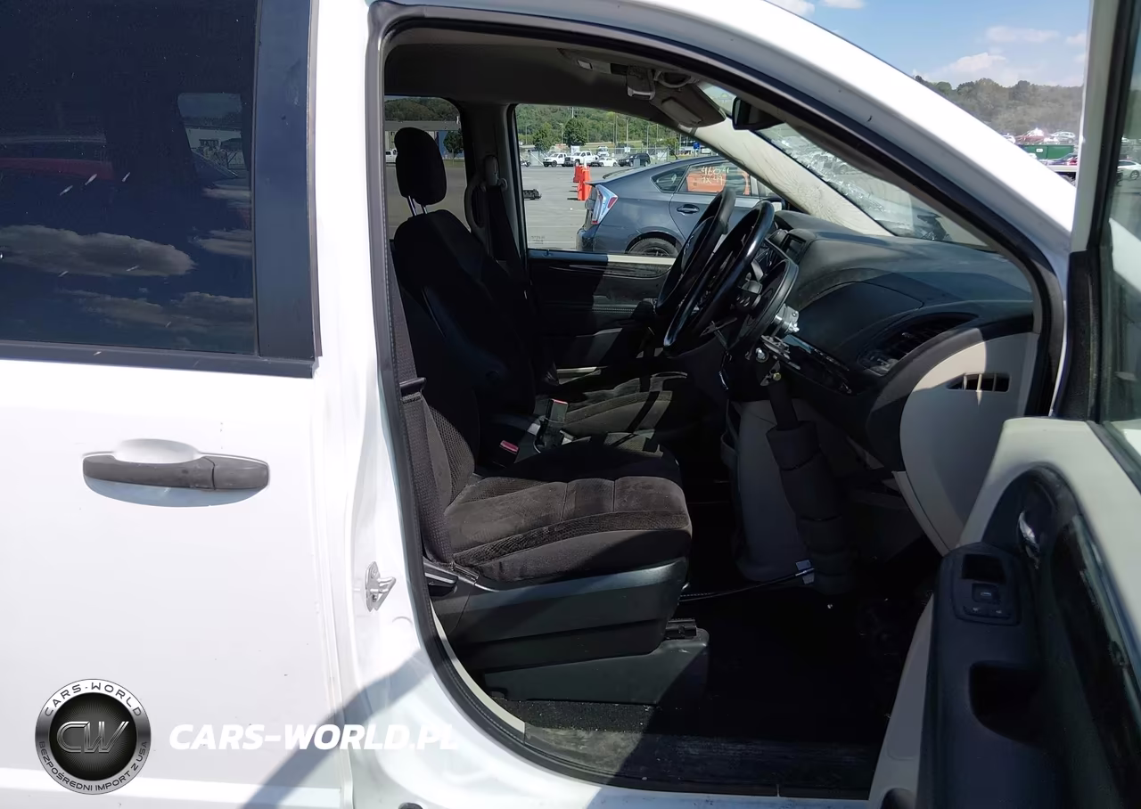2019 Dodge Grand Caravan Se VIN:2C4RDGBG4KR502310 - 5