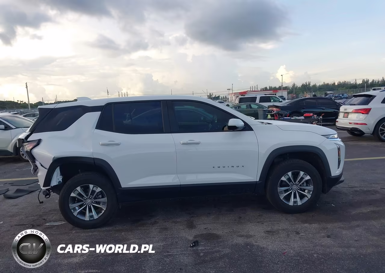 2026 Chevrolet Equinox Fwd Lt VIN:3GNAXHEG6TL465952 - 13