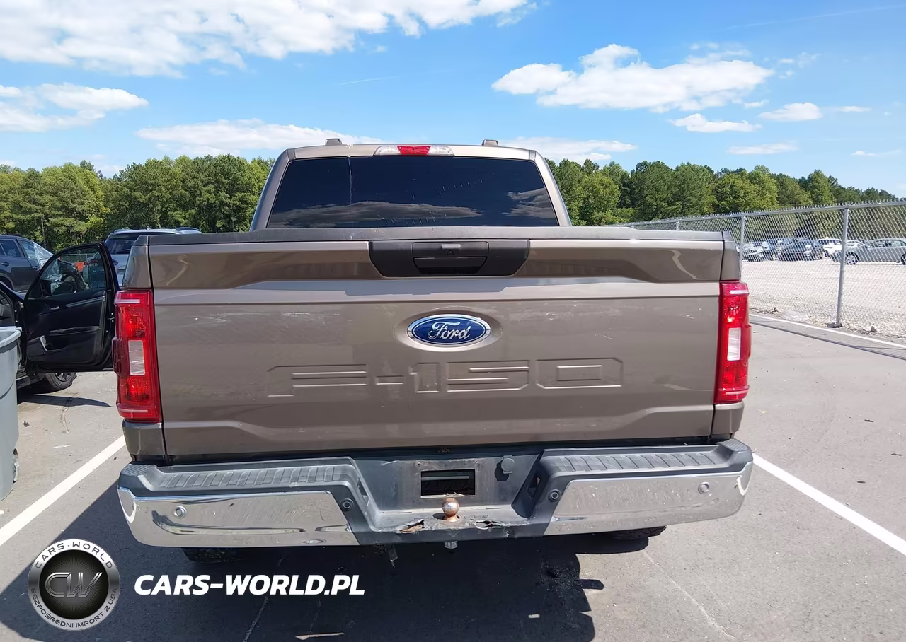 2023 Ford F-150 Xlt VIN:1FTFW1E55PFA26894 - 16