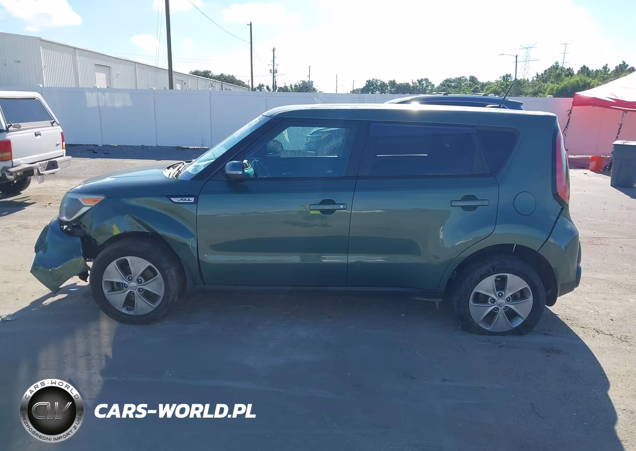 2014 Kia Soul + VIN:KNDJP3A53E7046528 - 15