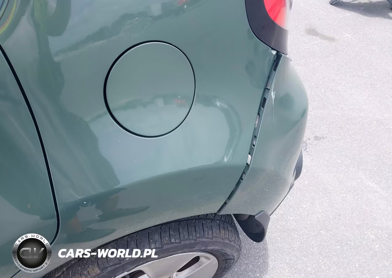 2014 Kia Soul + VIN:KNDJP3A53E7046528 - 22
