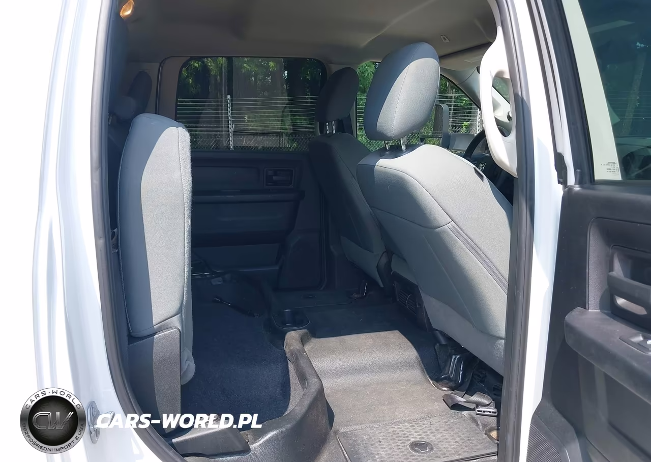 2017 Ram 3500 Tradesman 4X4 8' Box VIN:3C63RRGL6HG672747 - 8