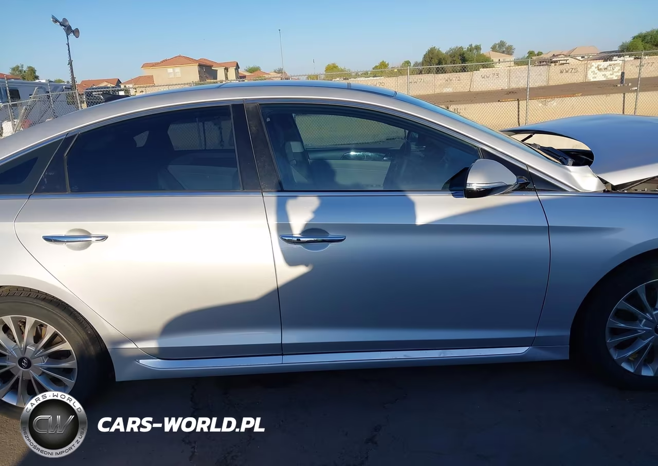 2015 Hyundai Sonata Limited VIN:5NPE34AF1FH077091 - 13