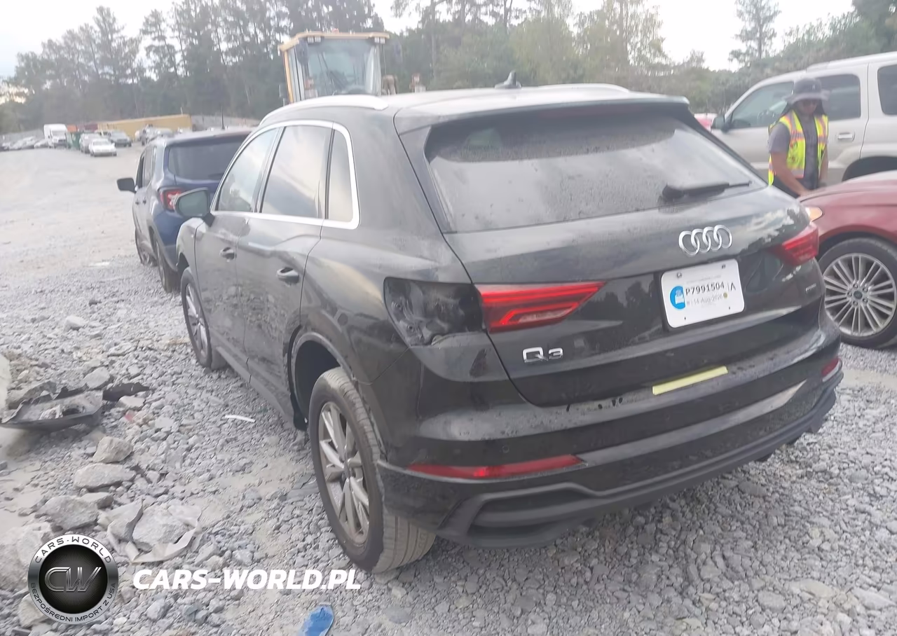 2025 Audi Q3 Premium 45 Tfsi S Line Quattro Tiptronic VIN:WA1DECF33S1000314 - 3