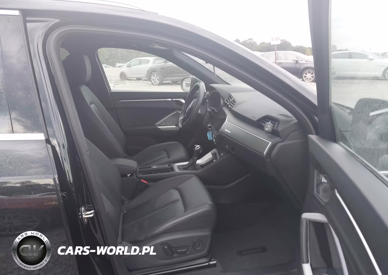 2025 Audi Q3 Premium 45 Tfsi S Line Quattro Tiptronic VIN:WA1DECF33S1000314 - 5